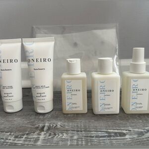 Sunchasers Skincare Set - White NWT IN CLEAR POUCH